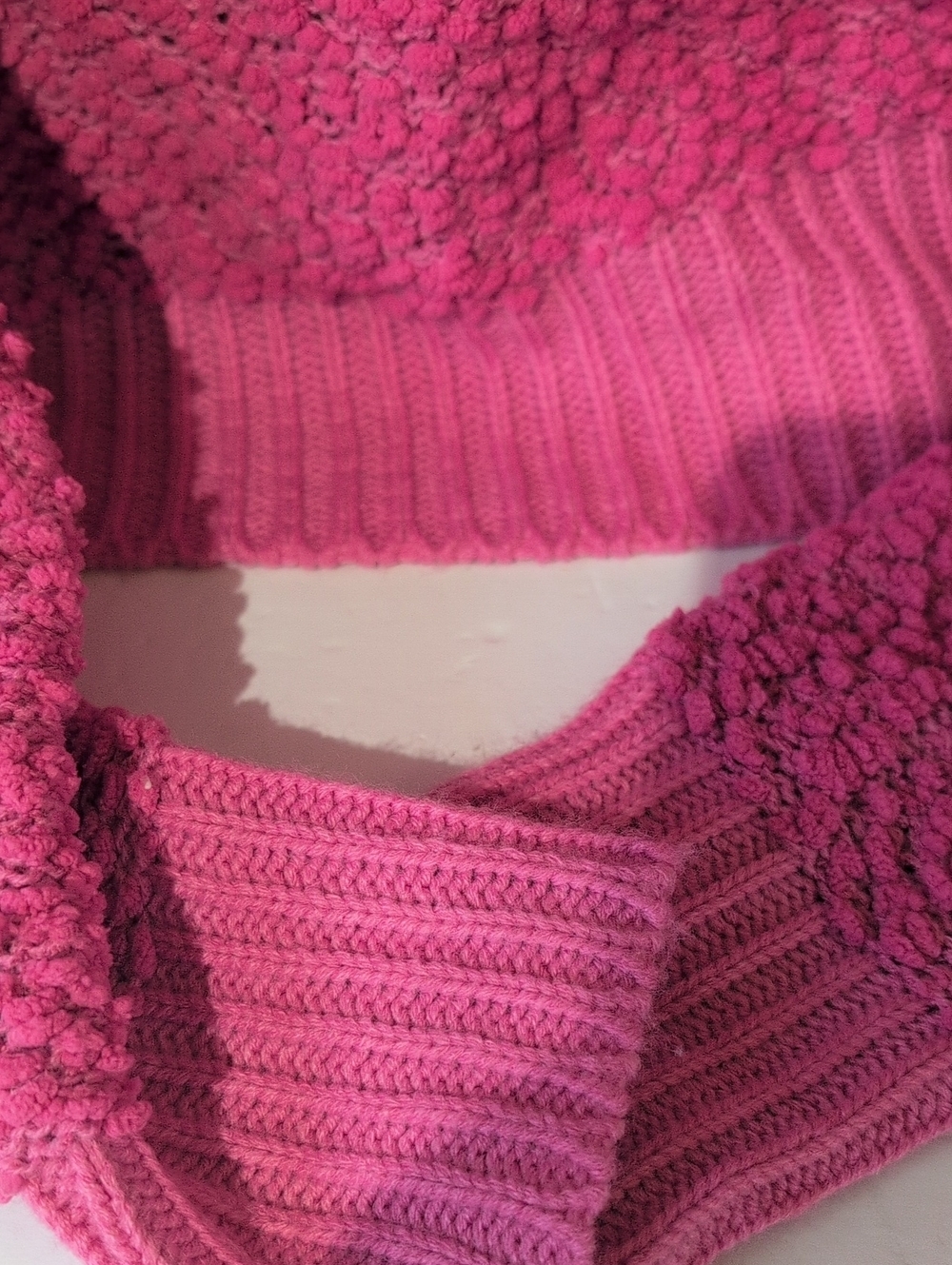 POL Hot Pink Chenille Knit Hooded V Neck Pullover, Small - Picture 4 of 5